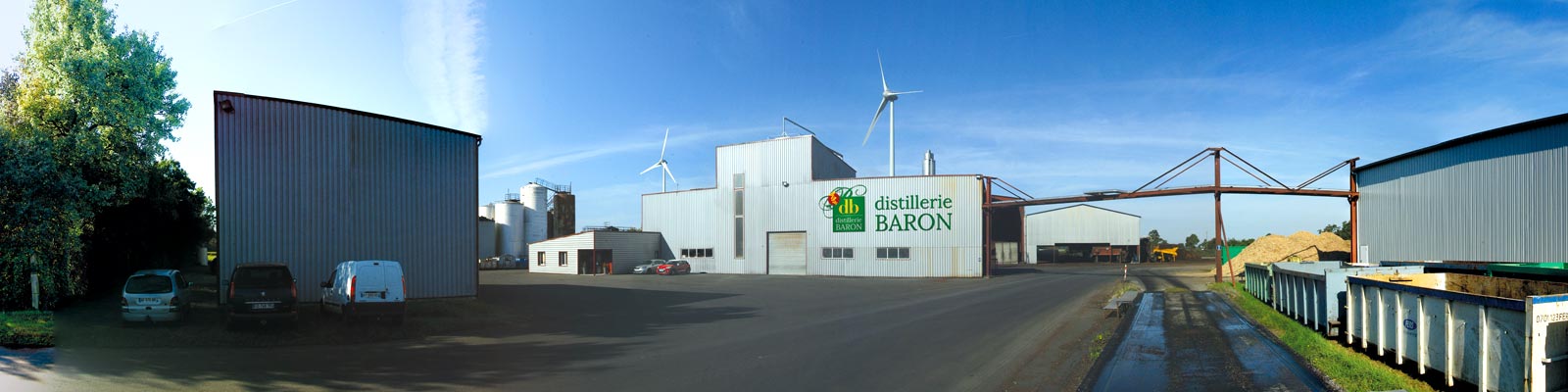 Distillerie Baron in heart of the Nantes vineyards